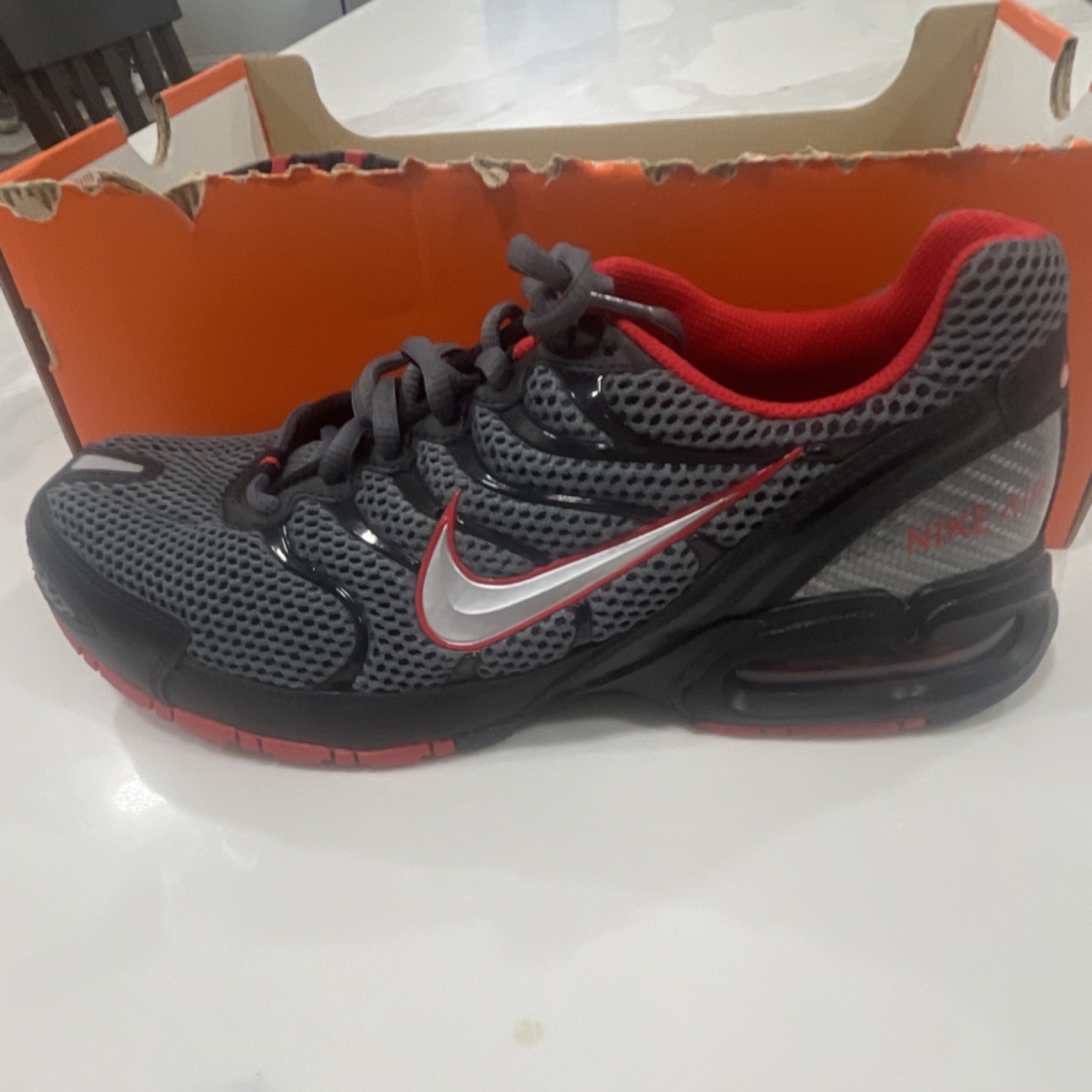 Nike Air Max Torch 4 Dark Grey Metallic Silver Red Mesh Lace Up 343846-006