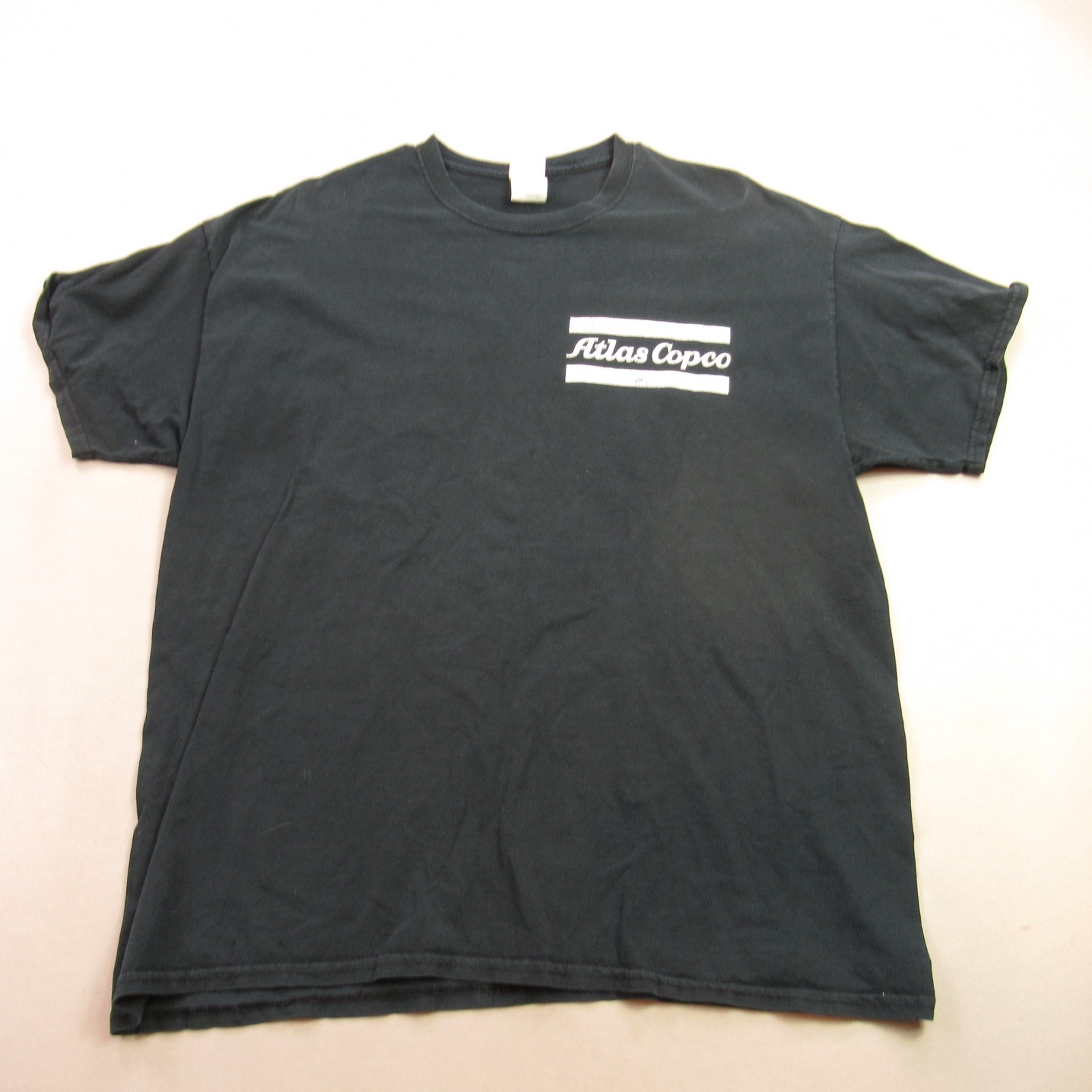 Gildan Shirt Mens XL Black Short Sleeve Crew Neck Outdoors Claw Atlas Copco