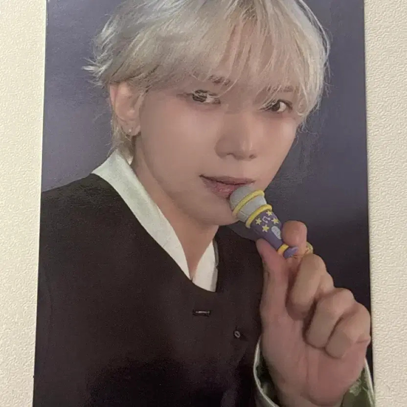 ATEEZ TtokTtok Set with Special Gift, NEW