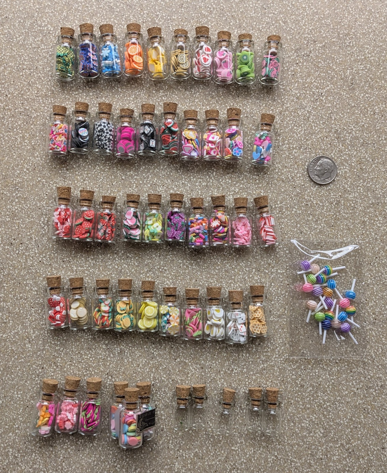 Dollhouse Miniature Lot of 46 Kitchen Glass Jars Candy Fruit jars lollipop 1/12