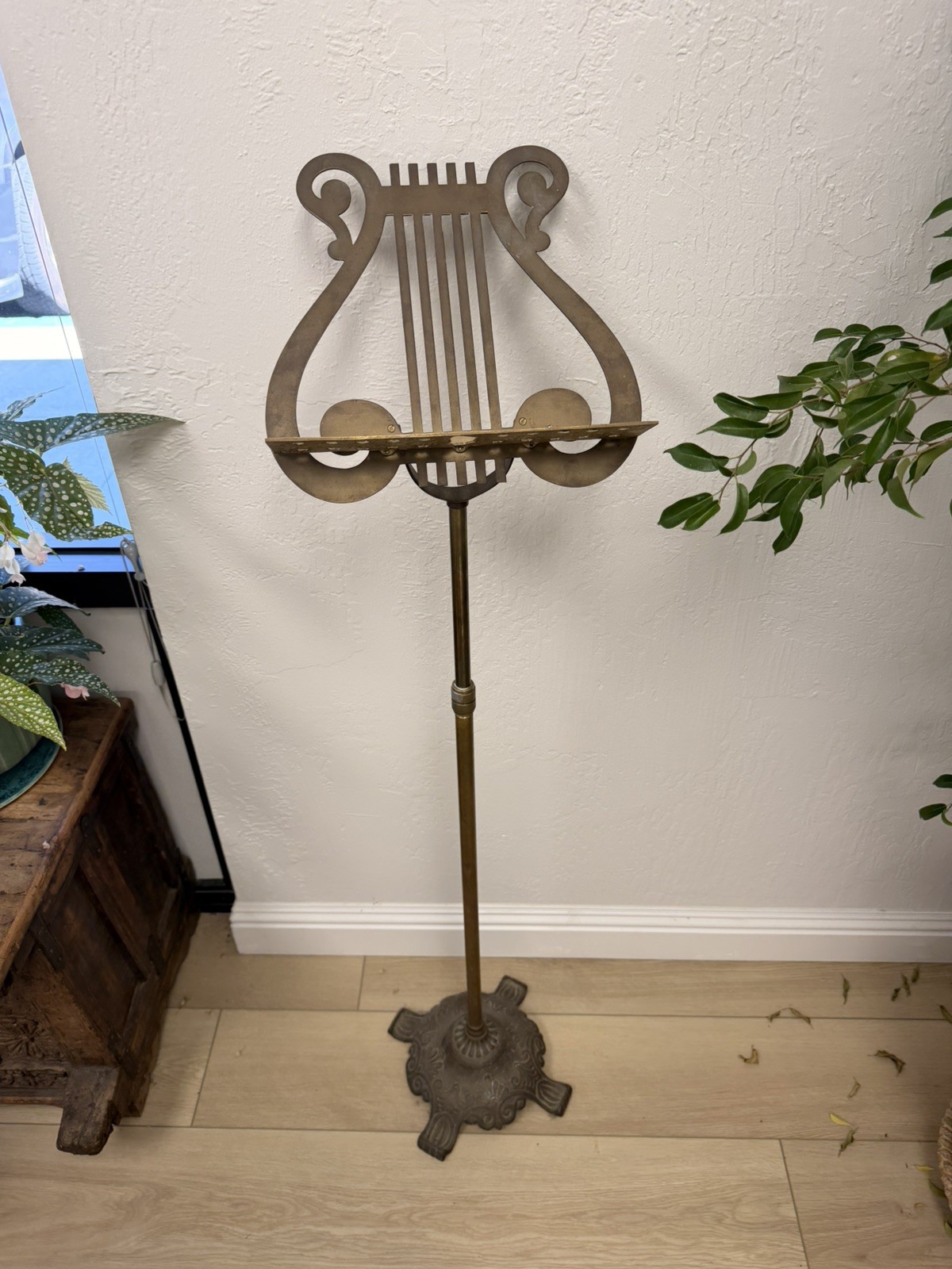 Vintage Solid Brass Lyre Harp Shaped Footed Adjustable Music Stand