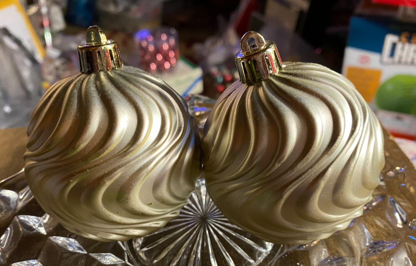 2 Beige Plastic Swirl Christmas Ornaments 2 1/2"