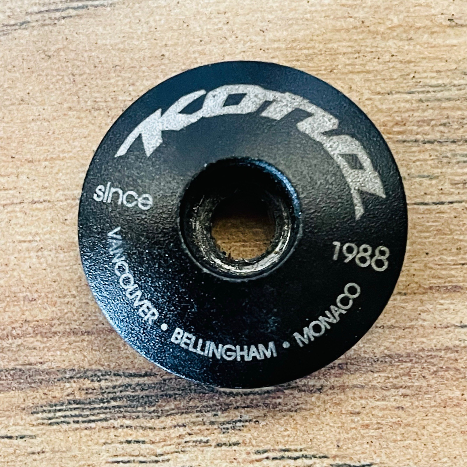 Kona 1 1/8 Threadless Headset Top Cap Black Aluminum Black