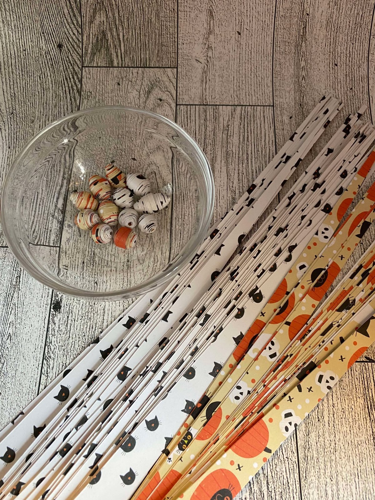 Paper Bead Strips 60 1/2 in  Beading Strips for Making Paper Beads