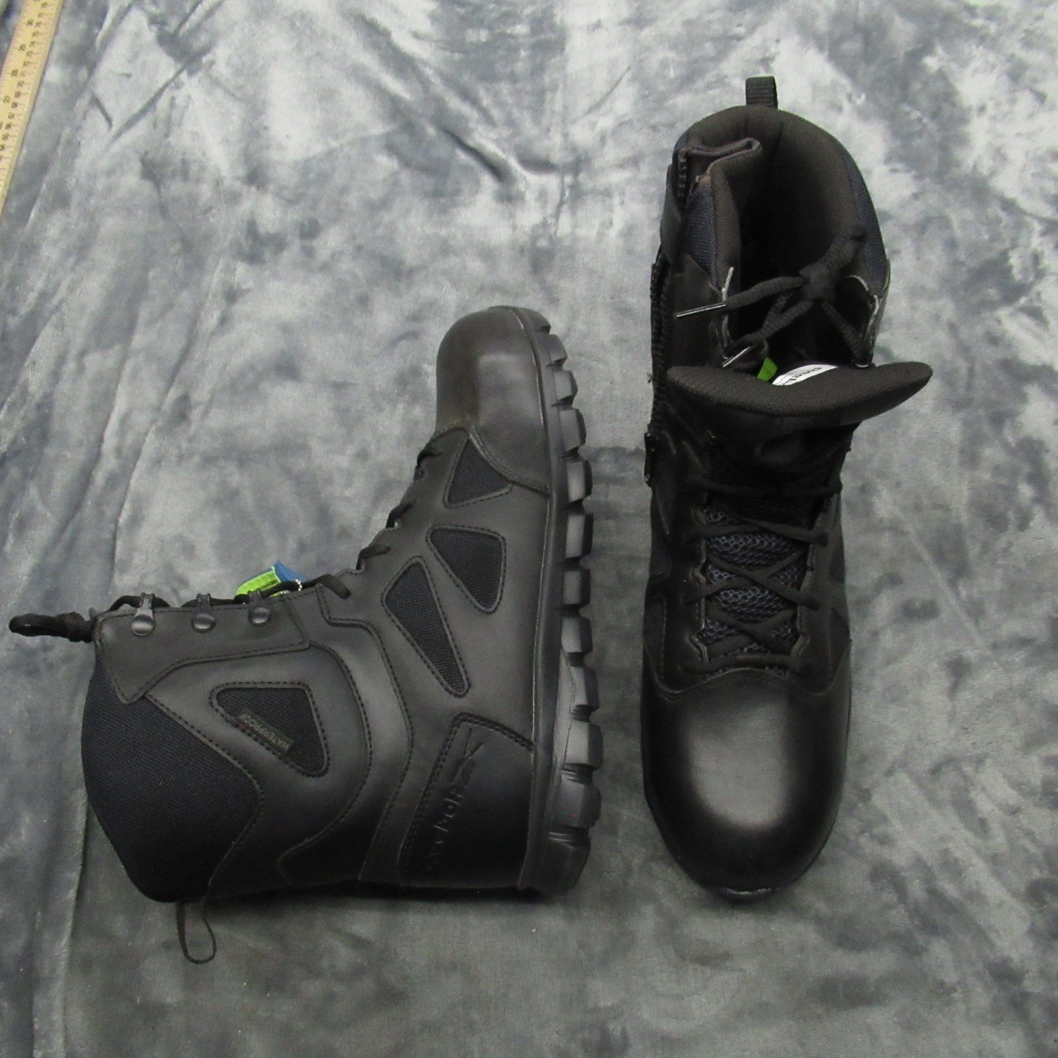 Reebok Men 12M Sublite Boots Black Waterproof Composite Toe Work 8" Zip NEW