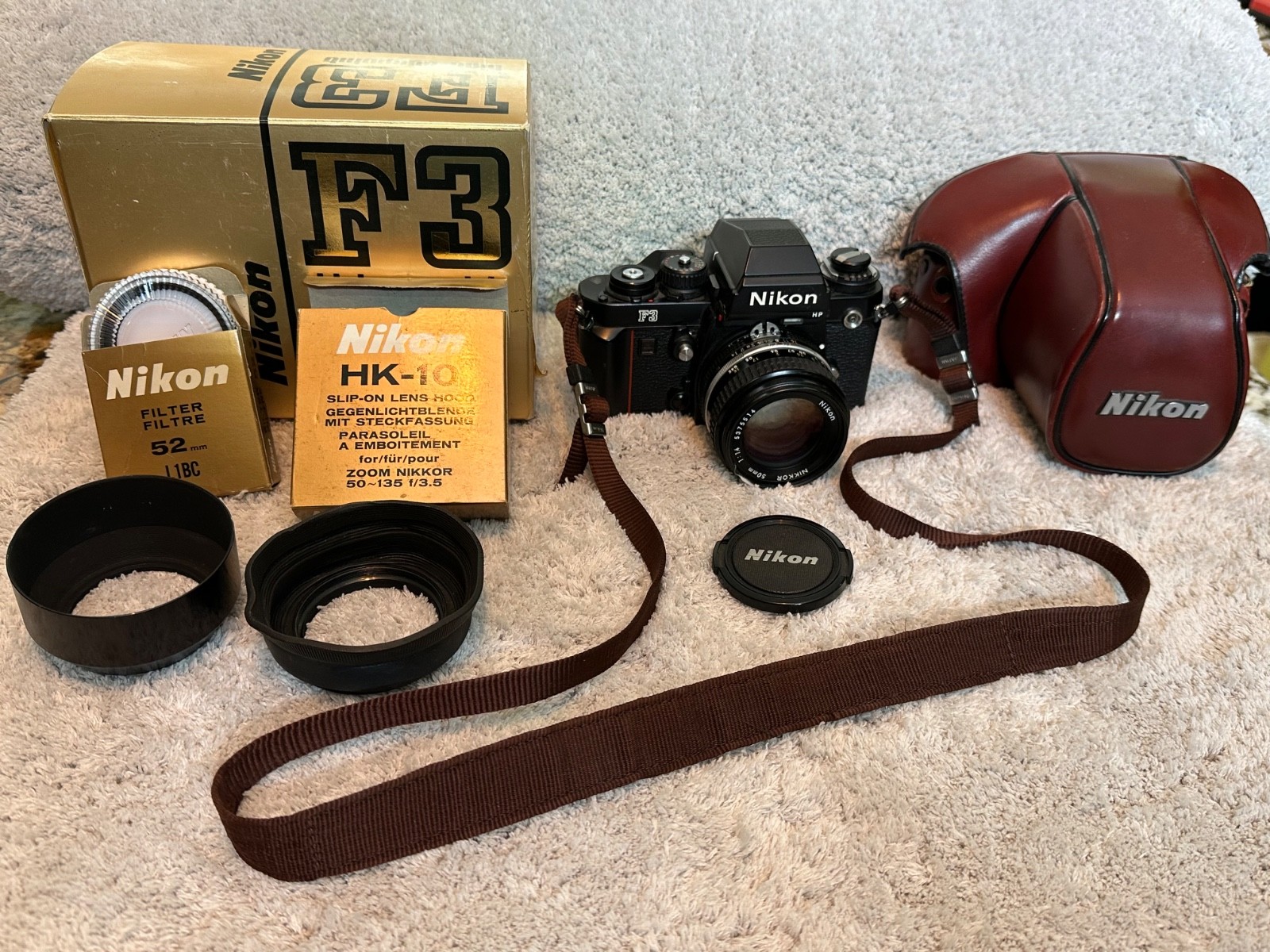 Nikon F3 Package w 50mm lens and anti glare filter