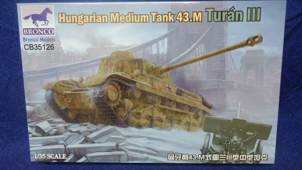 278 CB35126 920B5 Bronco 1/35 Hungary 43M Turan 3 Tank