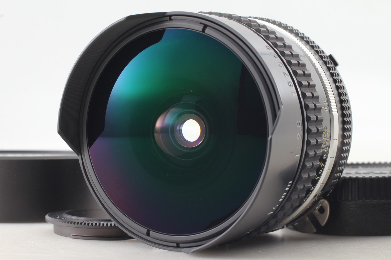 [ Top MINT w/Cap ] Nikon Ai-s Fisheye Nikkor 16mm f/2.8 MF Wide Lens From JAPAN
