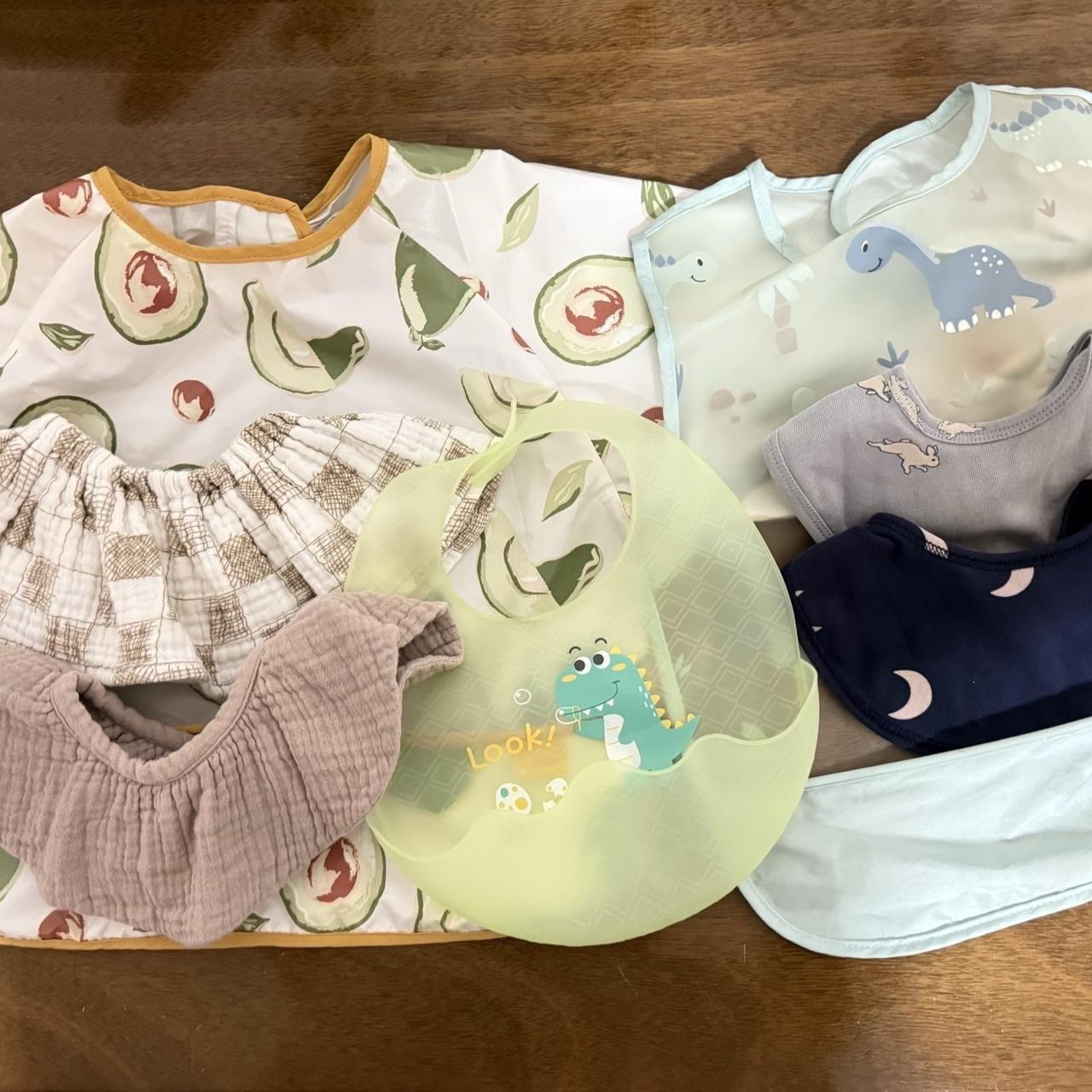Multicolor Baby Bibs & Burp Cloths Set - Dinosaur, Avocado, Moon, Cotton, Snap