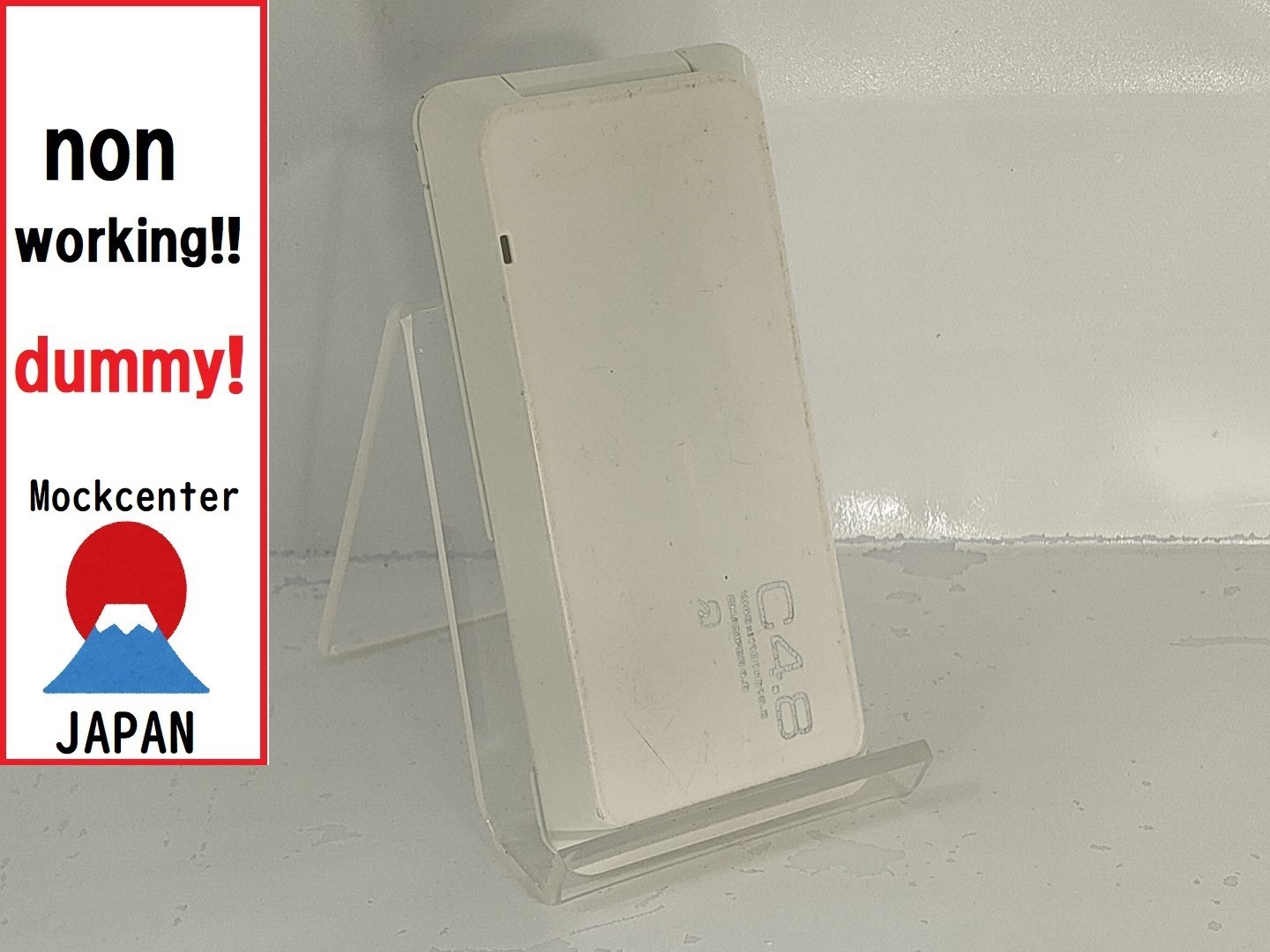 【dummy!】KYOCERA KYX03 iida PRISMOID （color white）au-japan non-work cellphone