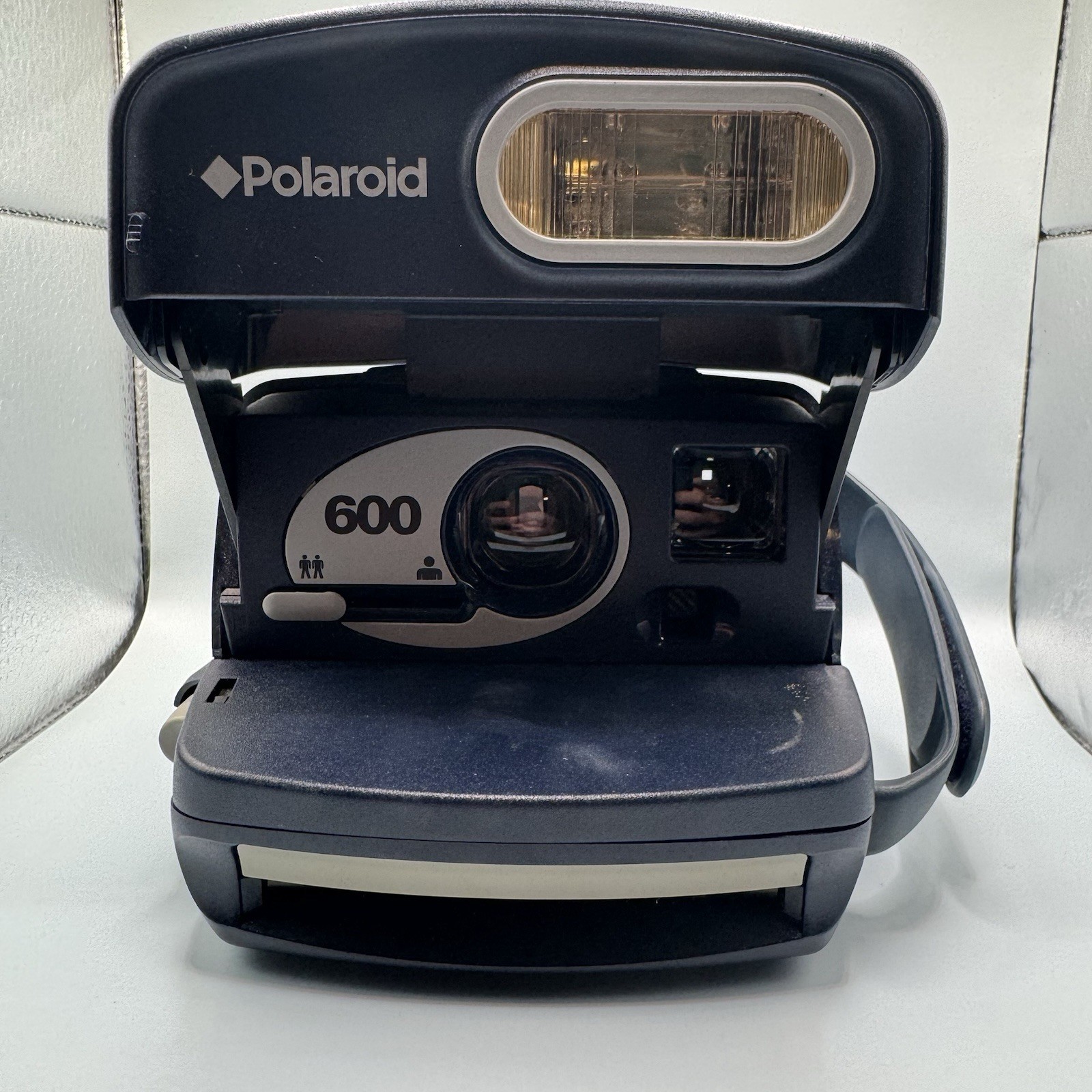 Polaroid 600 Instant Film Camera Vintage Blue w Hand Strap Untested