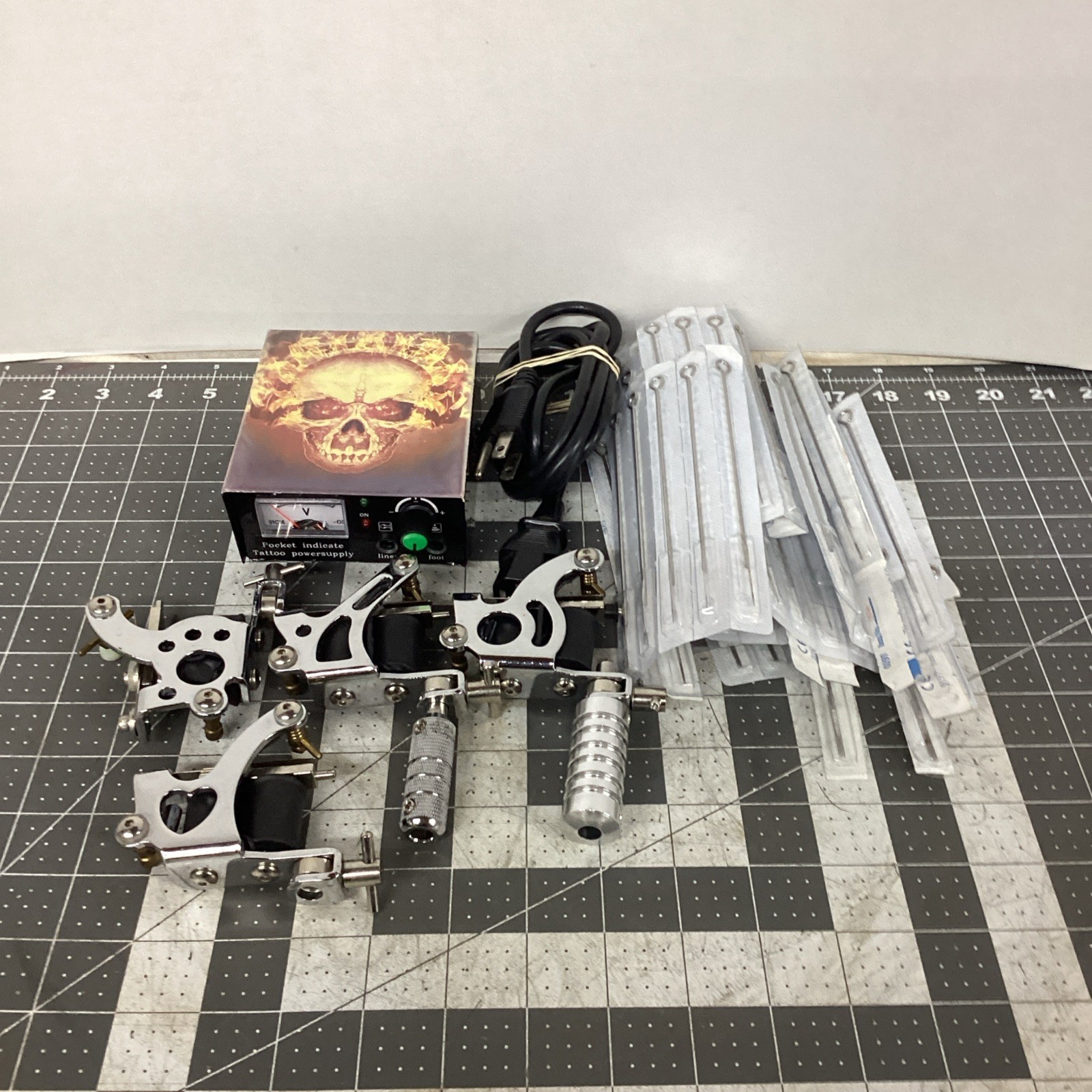 tattoo machine Lot. Parts Everything In The Pictures. Untested./parts Or Repair