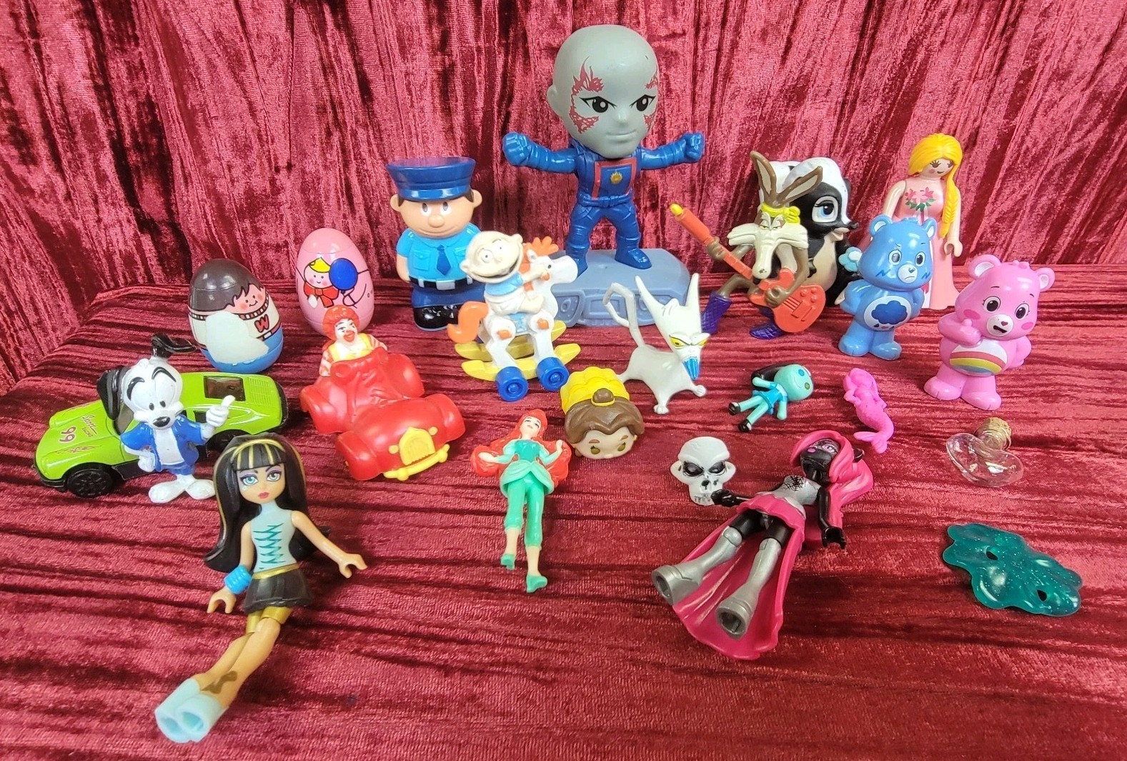 Vintage Junk Drawer Toy TOYS MIXED AS FOUND Lot MEGO DOLL DISNEY COP CAR PLAYMOB