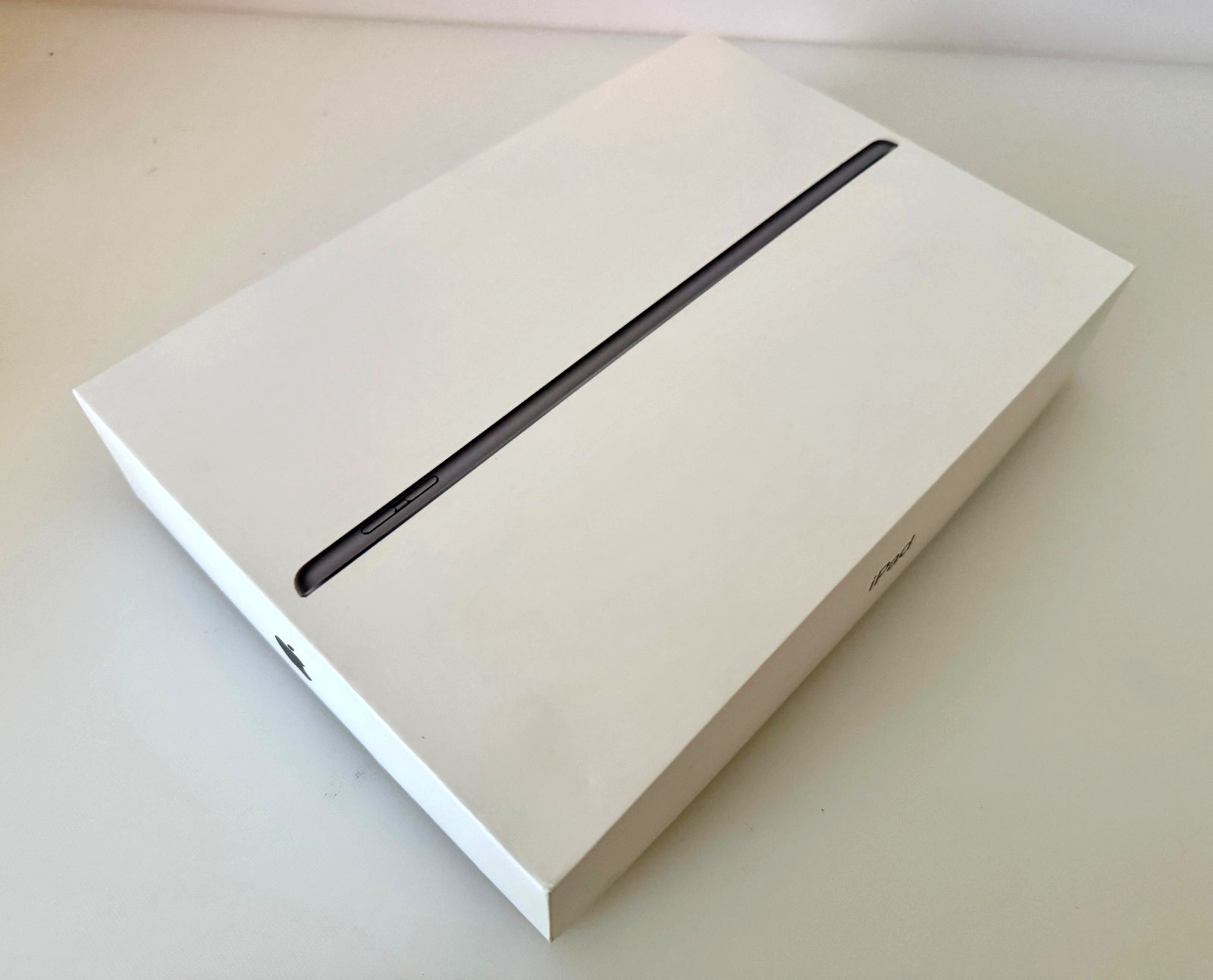 Apple iPad 9th Gen | 10.2" A2602 | 2021 | 256GB | Wi-Fi | Open Box | 1 YR WARNTY