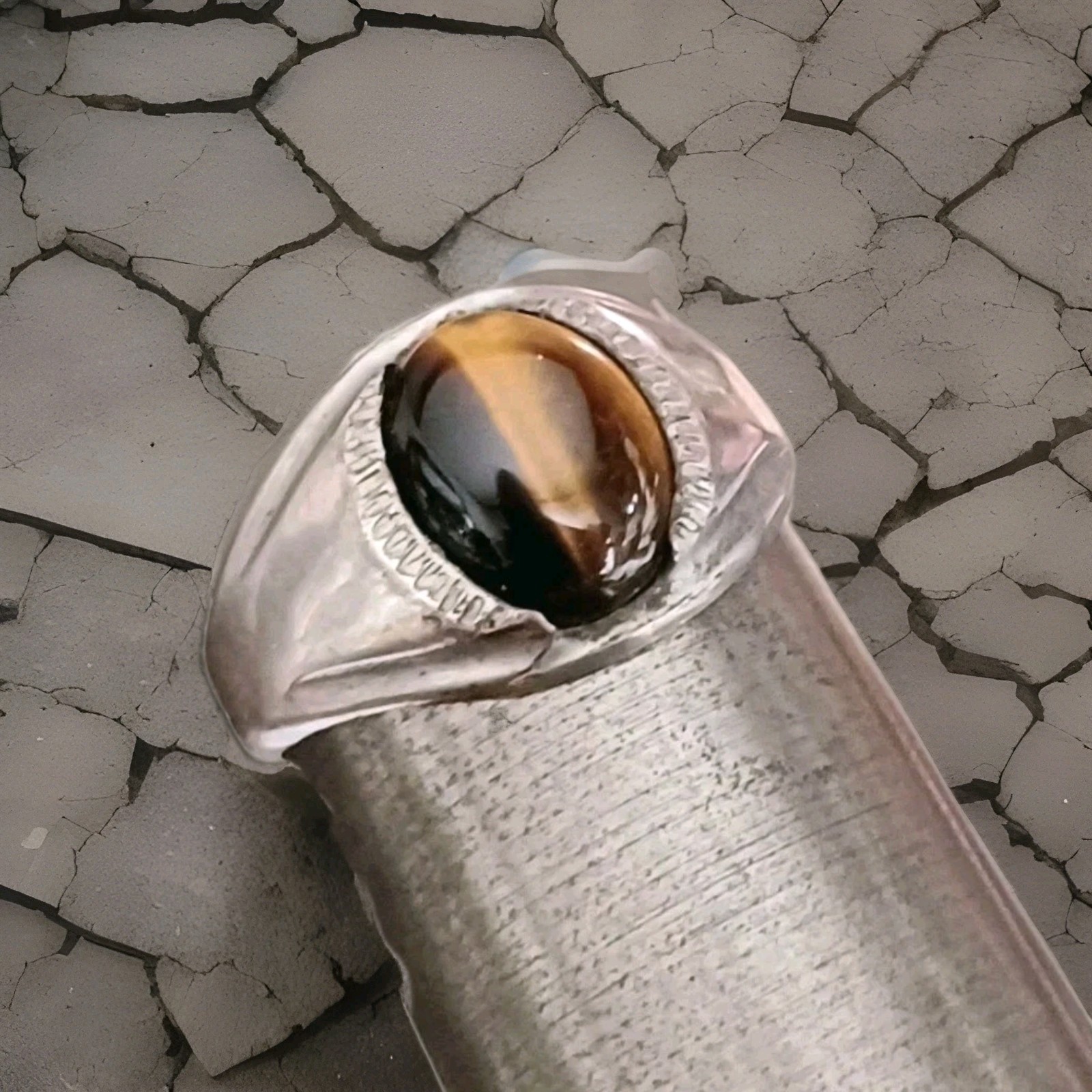 925 STERLING Silver ▪︎ Oval  TIGER'S EYE▪︎ MEN'S RING ▪︎ Size 11-1/5 ▪︎ 8 GRAMS