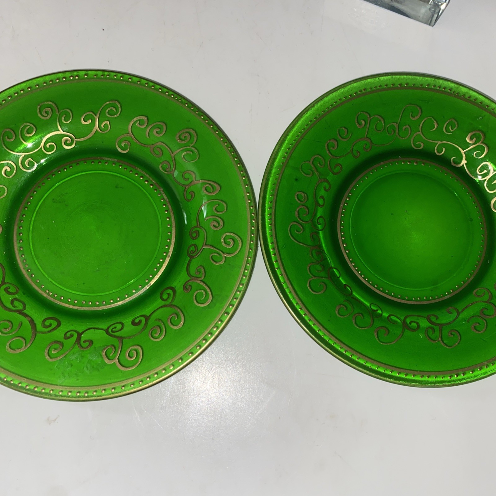 Vtg 2 Anchor Hocking Sandwich Forest Green Pressed 4 1/2" Plates