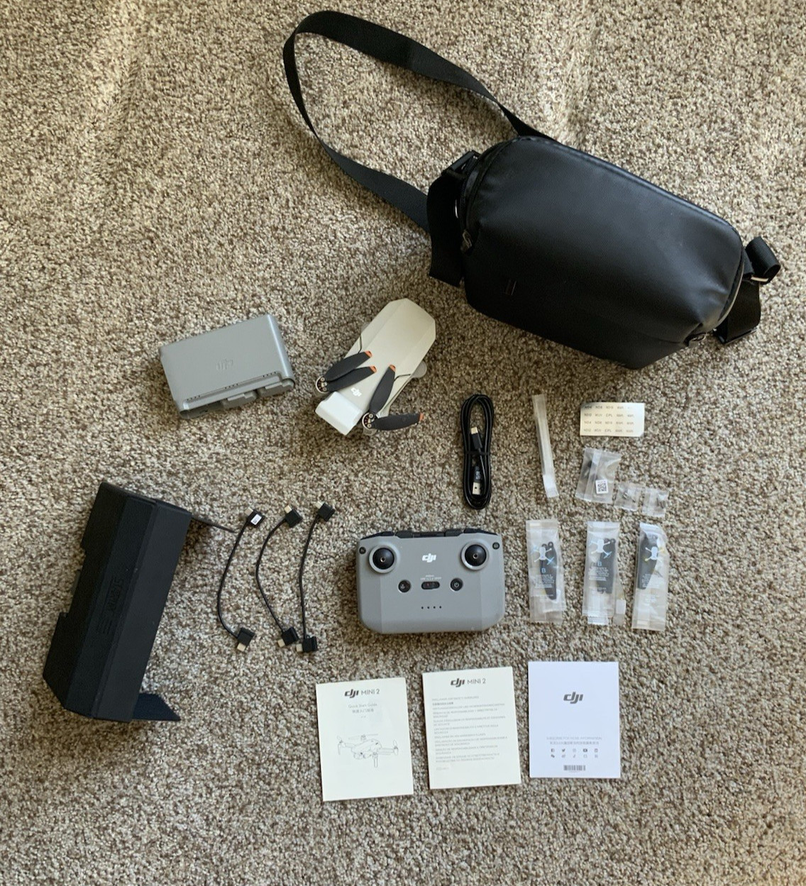 DJI Mini 2 Fly More Combo 4K Drone + 3 Batteries + Case + 16 Props