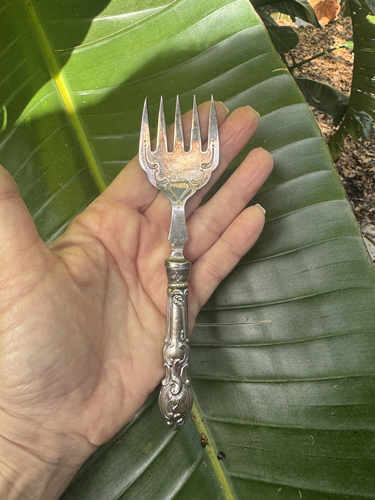 Antique Ambassador Sales Inc. England Sardine Sterling Silver Fork