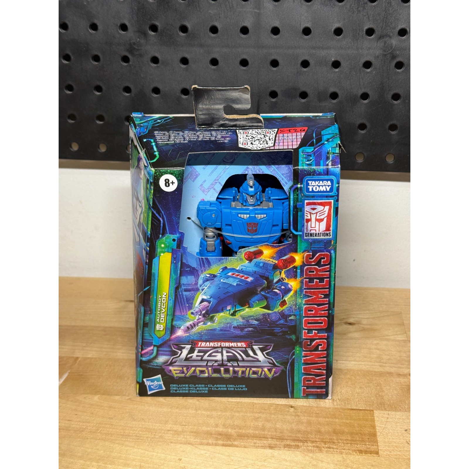 Transformers Legacy Evolution Deluxe Autobot Devcon Action Figure F7198 New