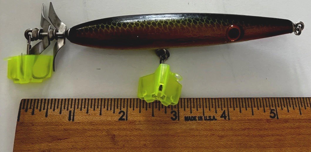 Old FISHING WOOD LURE GLASS EYES HAND PAINTED