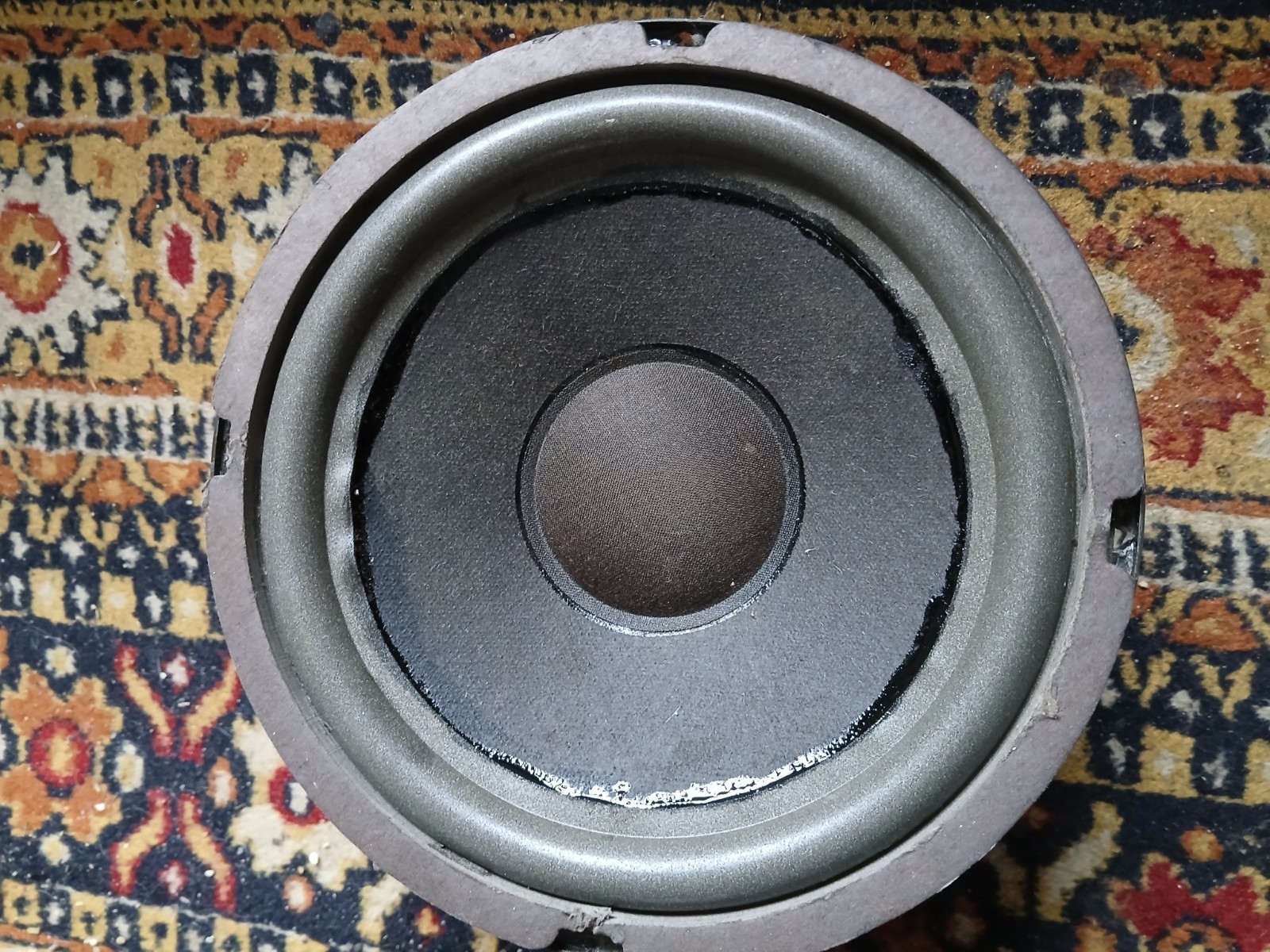 VINTAGE ADVENT 8 INCH WOOFER by Jensen, NEW SURROUND