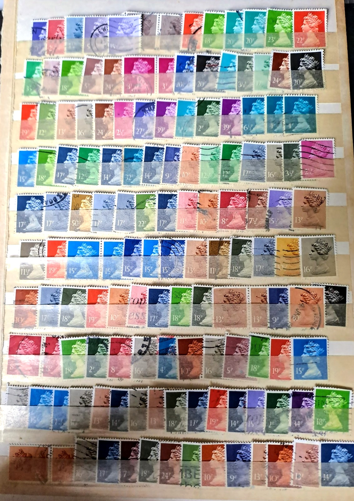 GB Decimal QEII Machin definitive stamps  mix