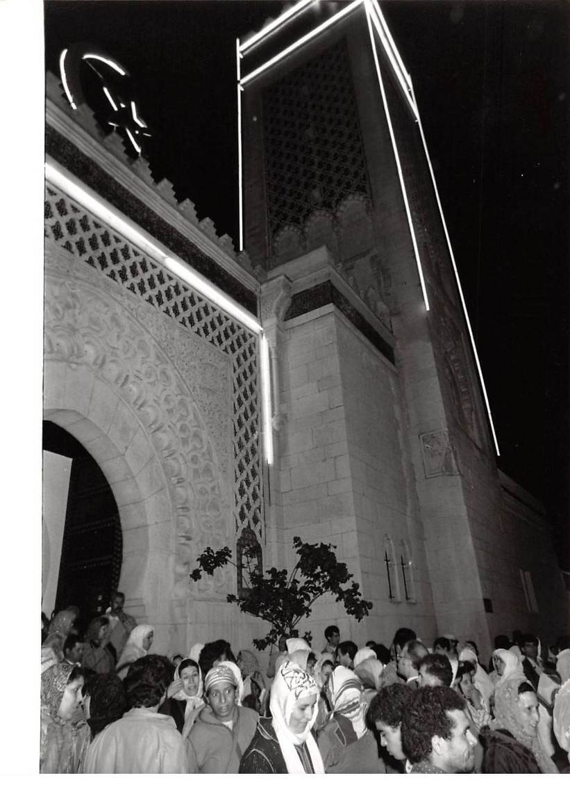 Photo presse.ALE10293.9 1/8x7 1/8in Environ.paris.islam.ramadan. Night Of Fate