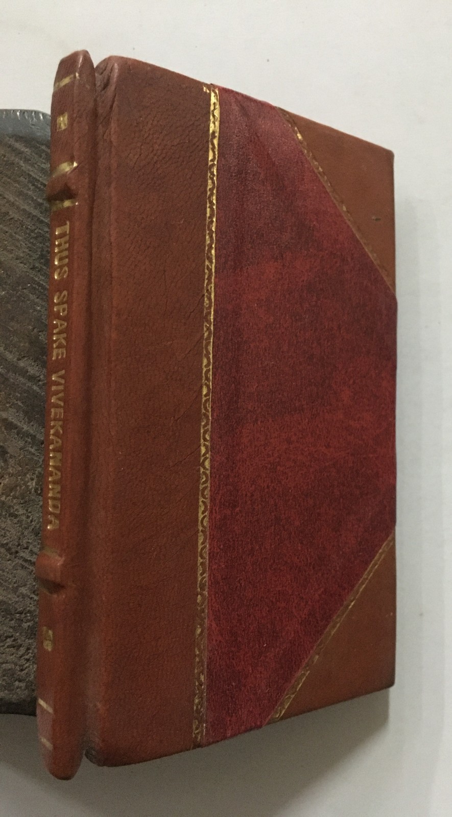 Thus Spake Vivekananda. Sri Ramakrishna Math. 1945. Madras. 59p.