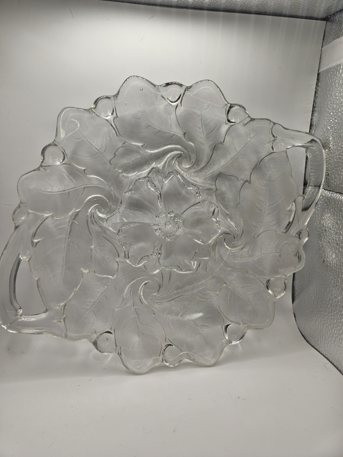 Beautiful Vtg Pressed Glass Serving Tray - Floral Design - With Handles