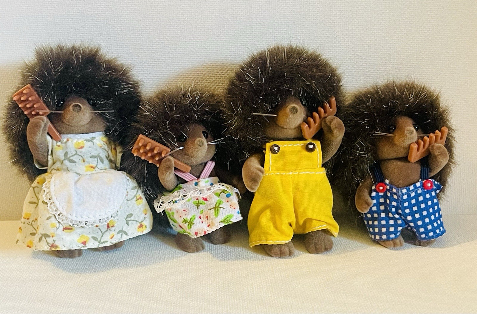 Calico Critters Hedgehog Family of 4