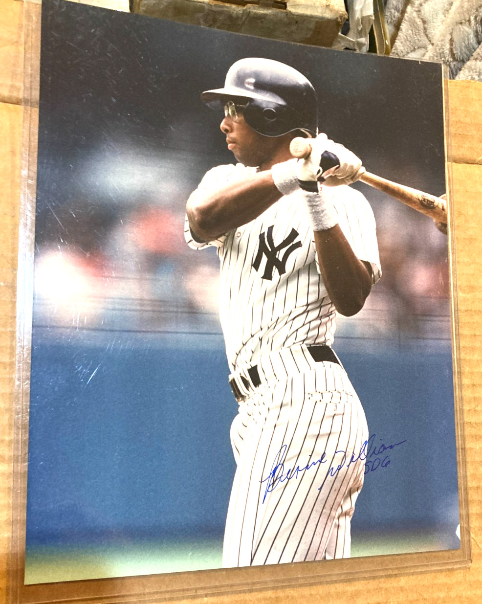 BERNIE WILLIAMS  NEW YORK YANKEES SIGNED AUTOS 8X10 COLOR PHOTO CERT.