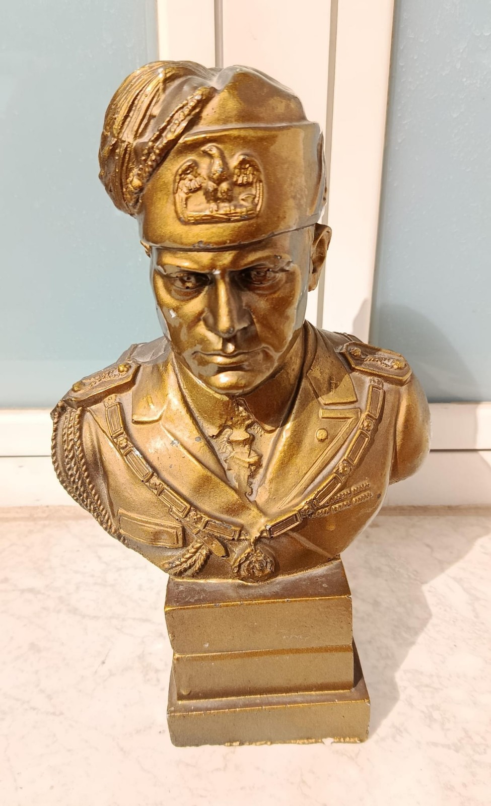 bust benito mussolini