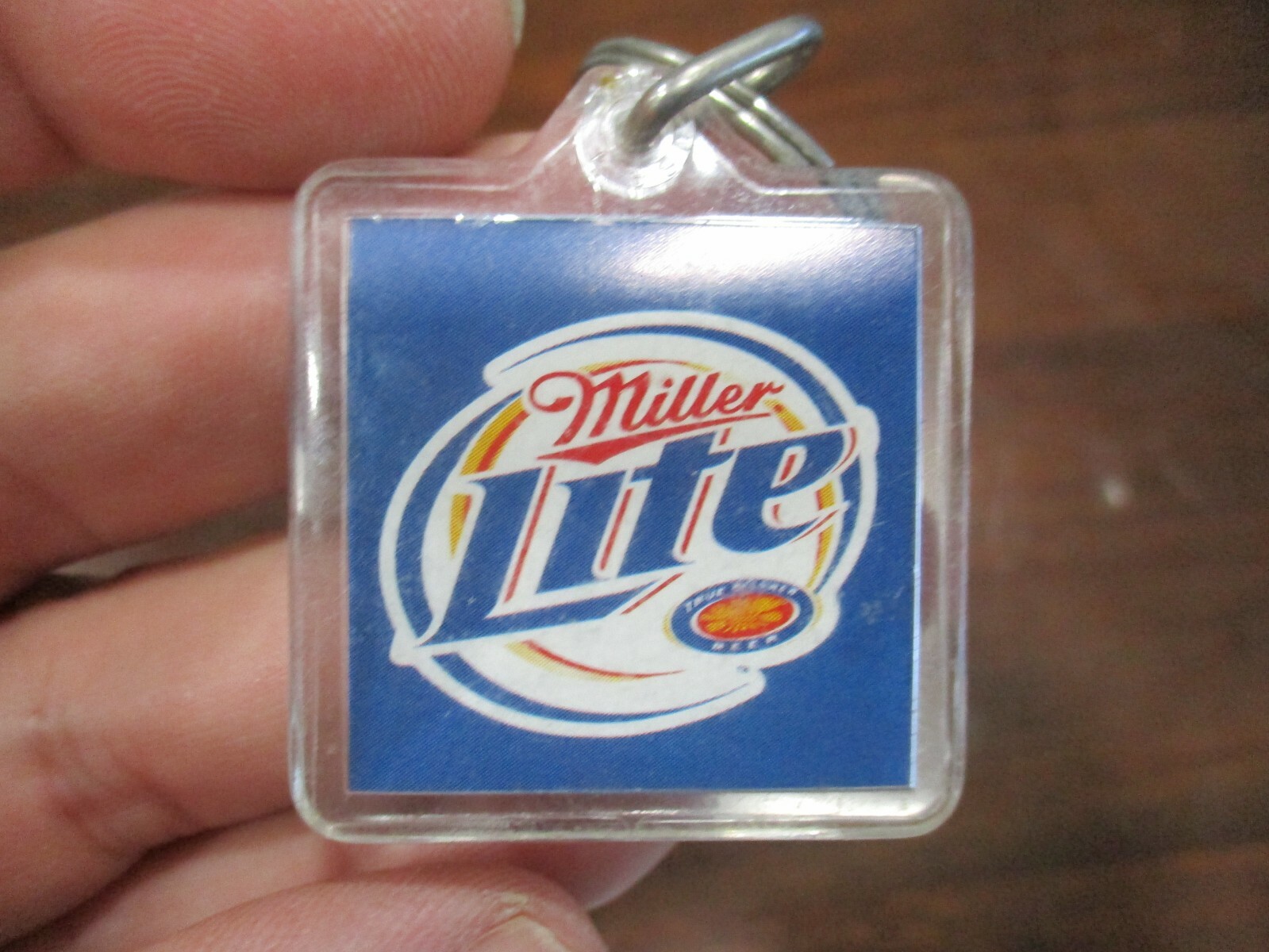 MILLER LITE BEER ADVERTISING DOUBLE SIDED BREWING CO KEYCHAIN
