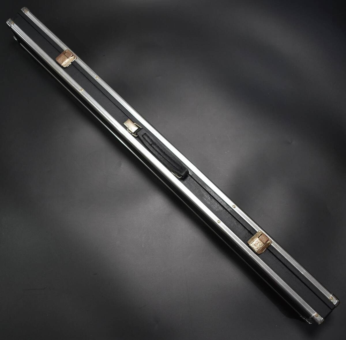 Cue Aluminum Guard 1 Butt 1 Shaft Pool Cue Carry Case Used WW2