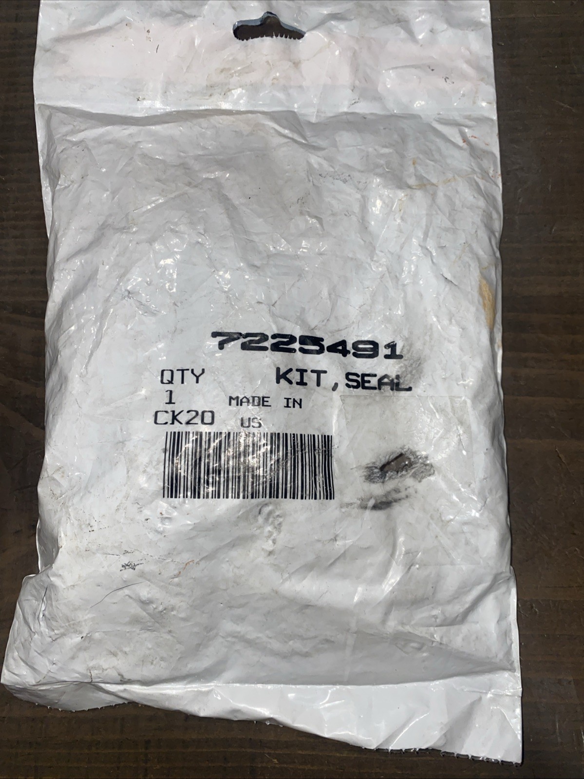 Bobcat 7225491 Cylinder Seal Kit, NEW OEM.