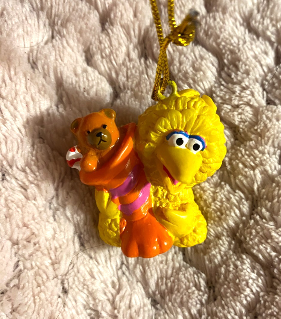 Mini 2013 Sesame Street Big Bird Christmas Ornament 1 1/2" KSA