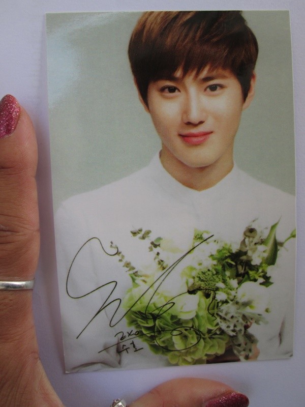 exo kpop suho signed autograph photo card 3.5 x5 inch waterproof korean celeb