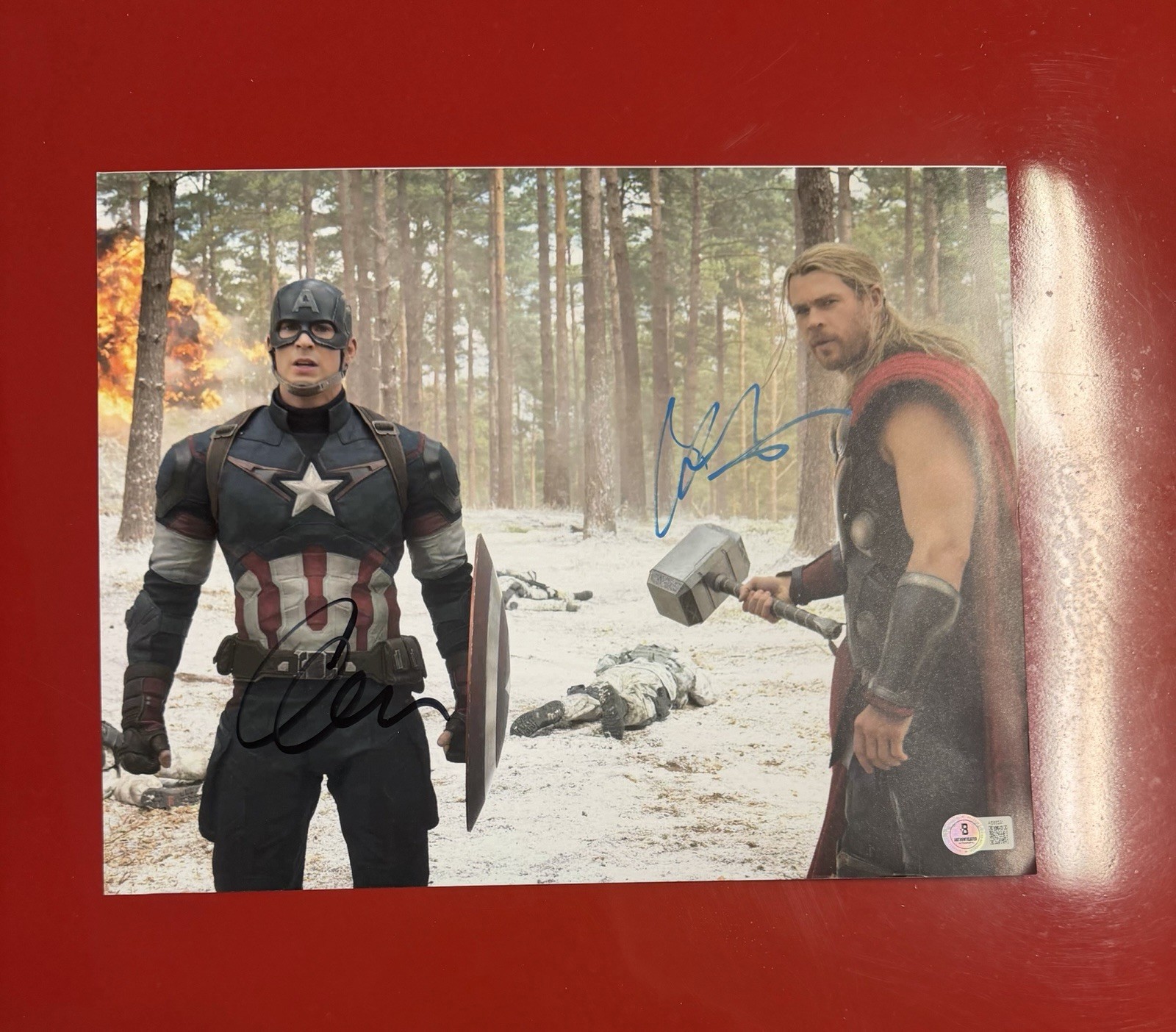 Chris Evans Chris Hemsworth Signed 11x14 Photo Captain America Thor Beckett COA