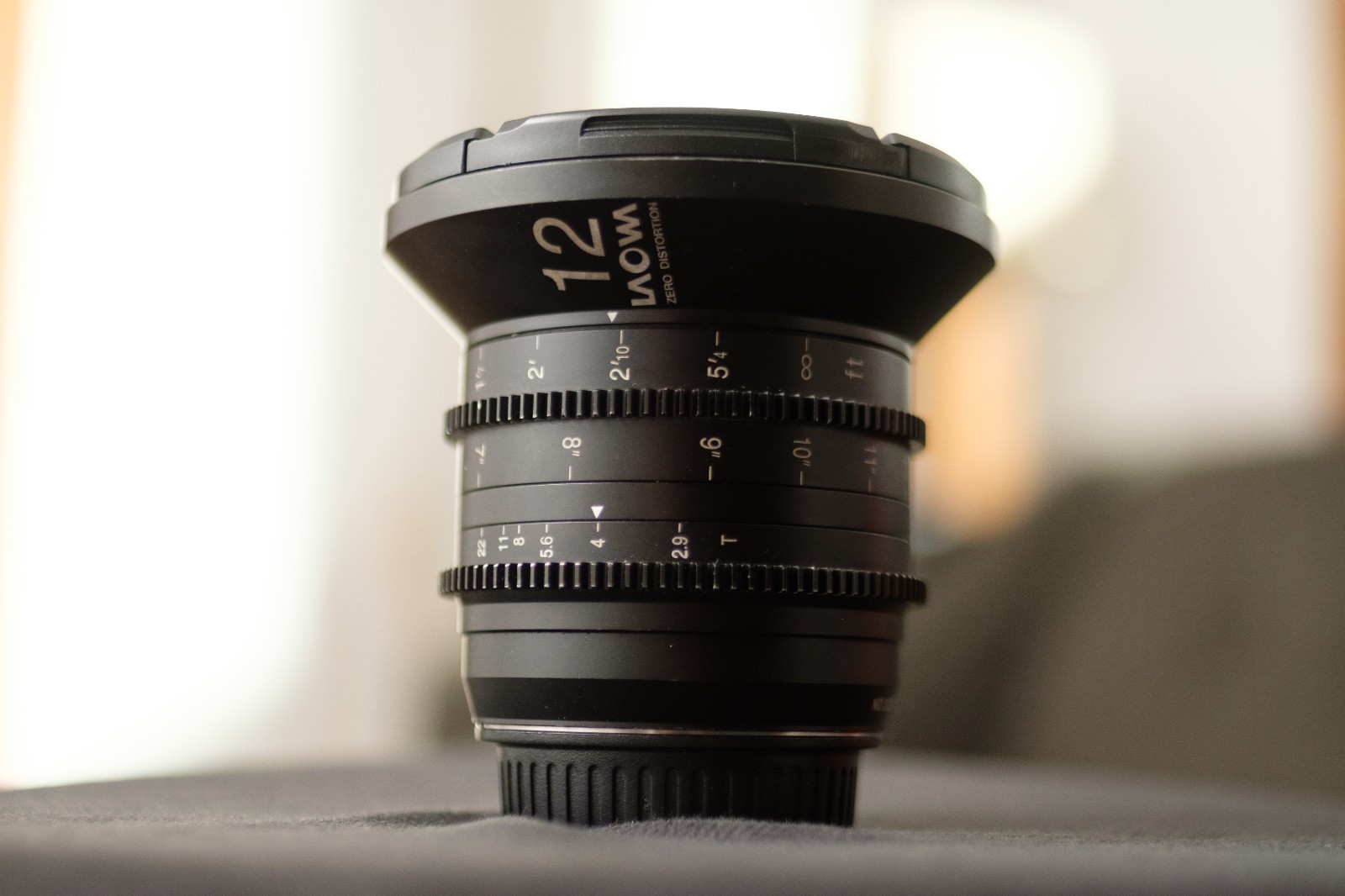 Laowa 12mm f2.8 Cine - Canon EF Mount - GREAT CONDITION! ++