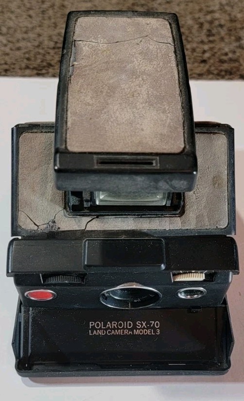 Vtg Polaroid SX-70 Land Camera Model 3 - Untested.