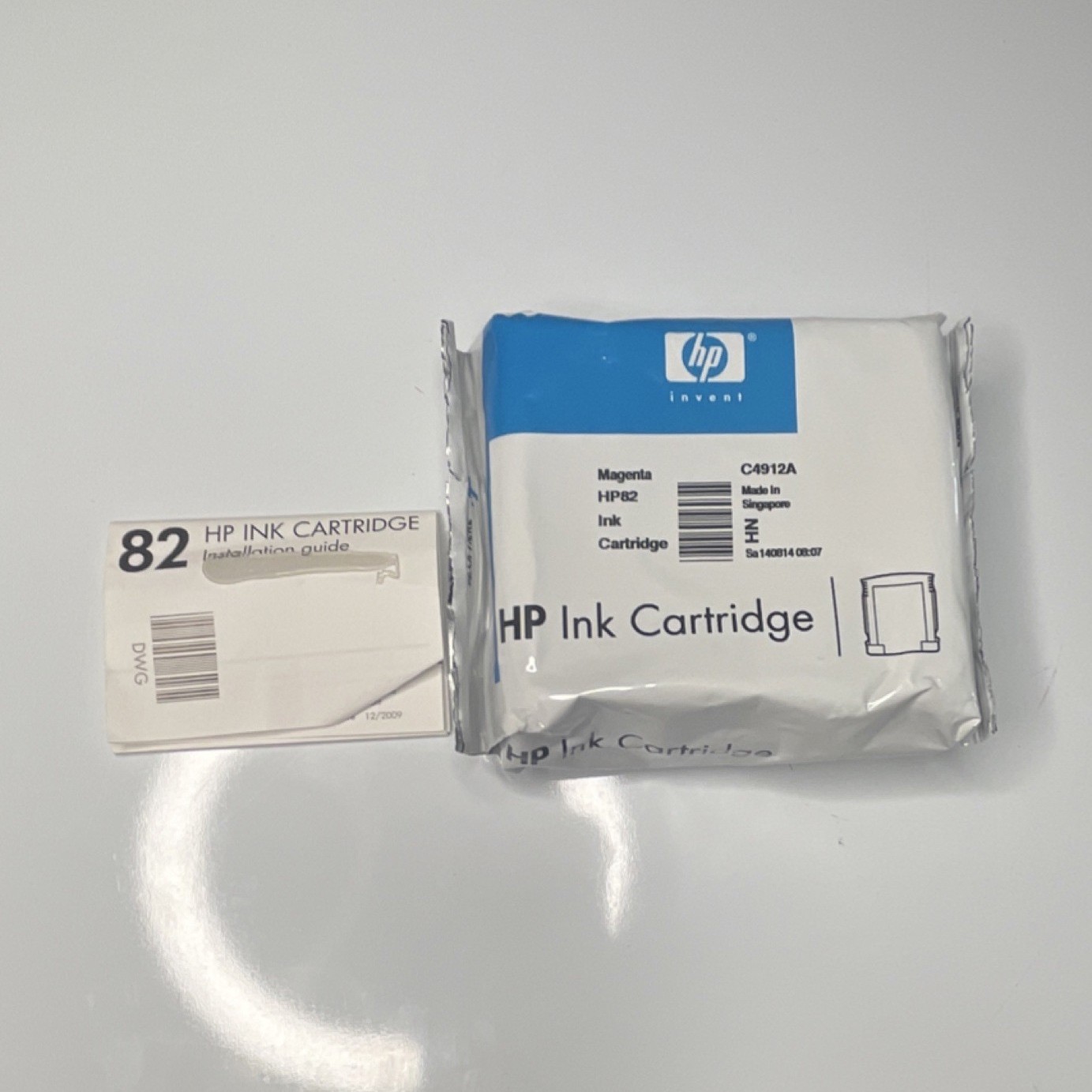 HP 82 Magenta Genuine Original Inkjet Ink Cartridge C4912A For HP Printer