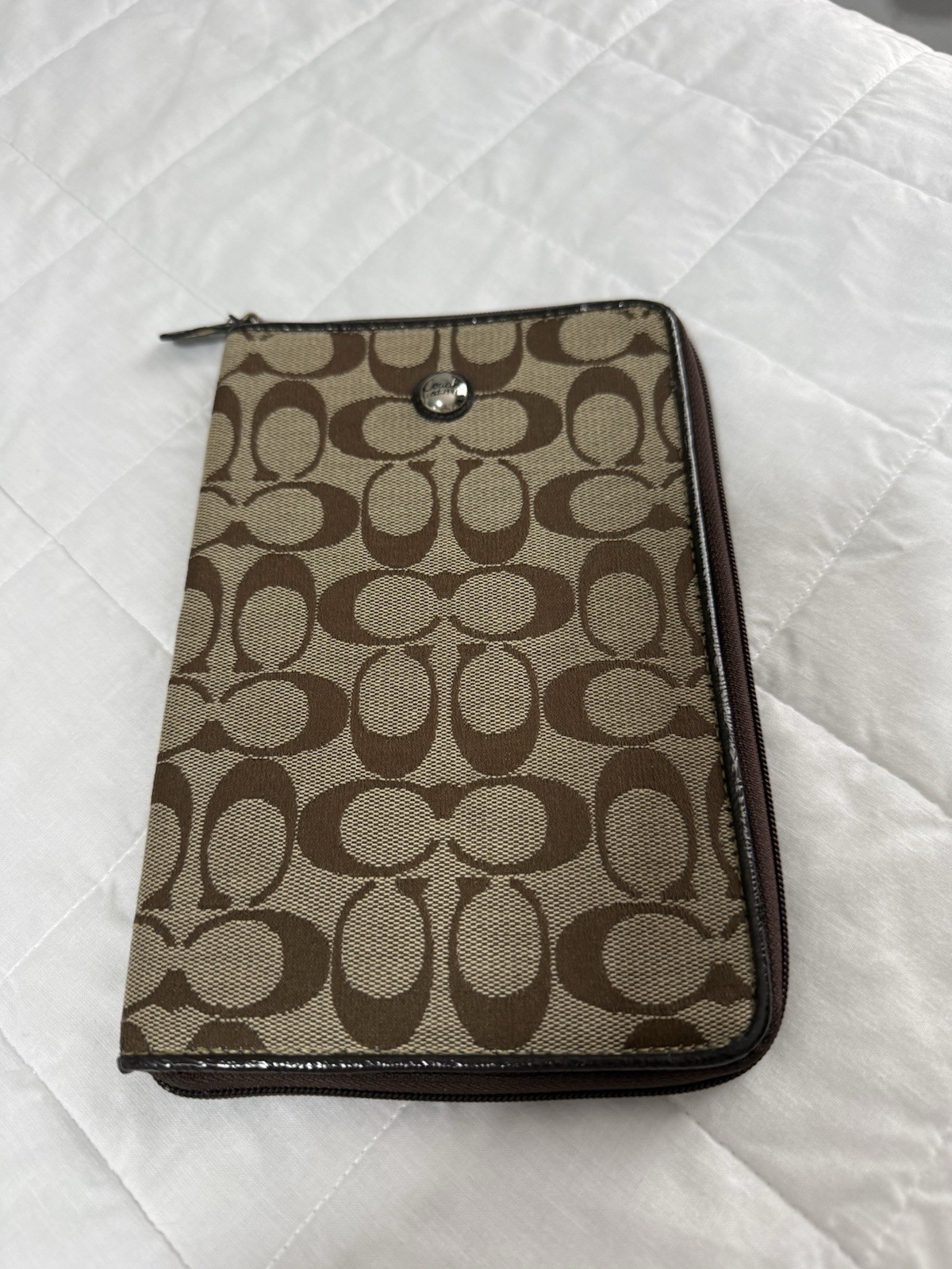 COACH Y2K  Signature Tablet iPad Case Holder Zip Around 8x5in Folio Brown