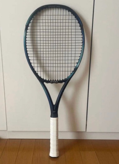 Yonex Ezone 98 Grip 4 3/8 2022 Model Tennis Racket Racquet Good Condition