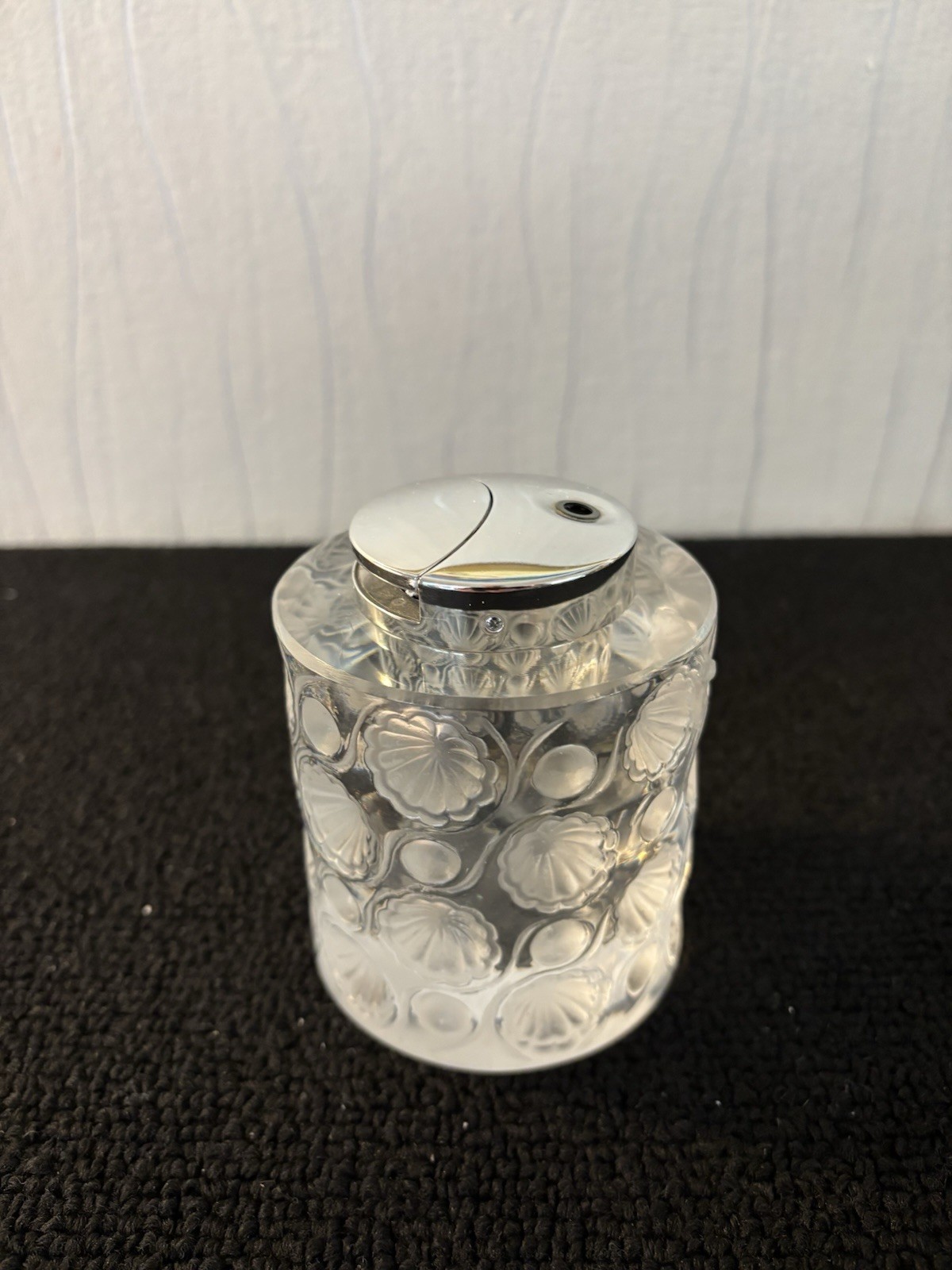 Tokyo Model Crystal LALIQUE Lighter Mod3