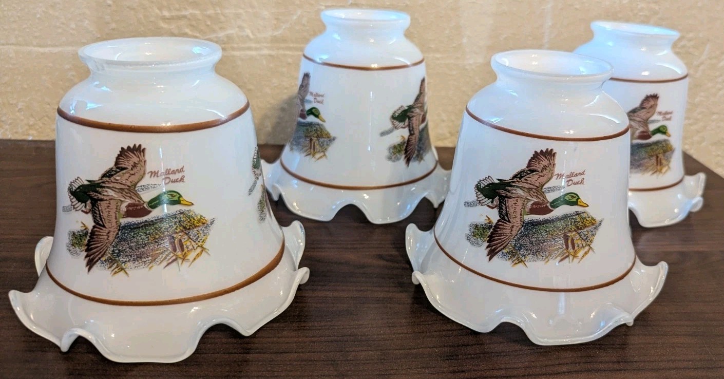 Vintage 5” Milk Glass Lamp Shade Mallard Duck Light fixture Set Of  Four