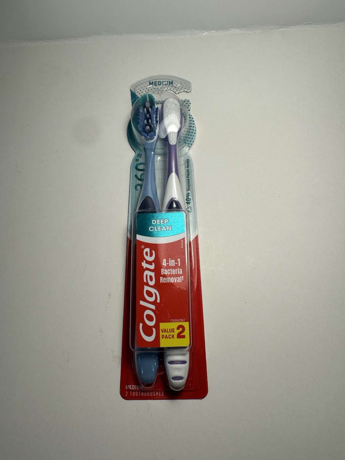 Colgate 360 Manual Toothbrush with Tongue and Cheek Cleaner, medium, 2 Ct--V4