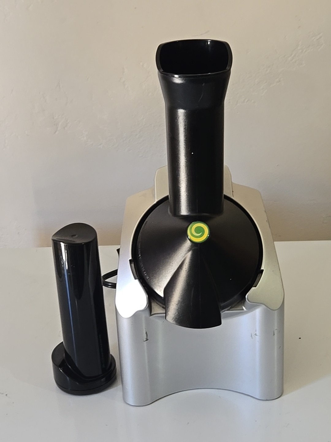 Yonanas 901 Frozen Fruit Dessert Maker Healthy Ice Cream Sorbet Machine Tested 