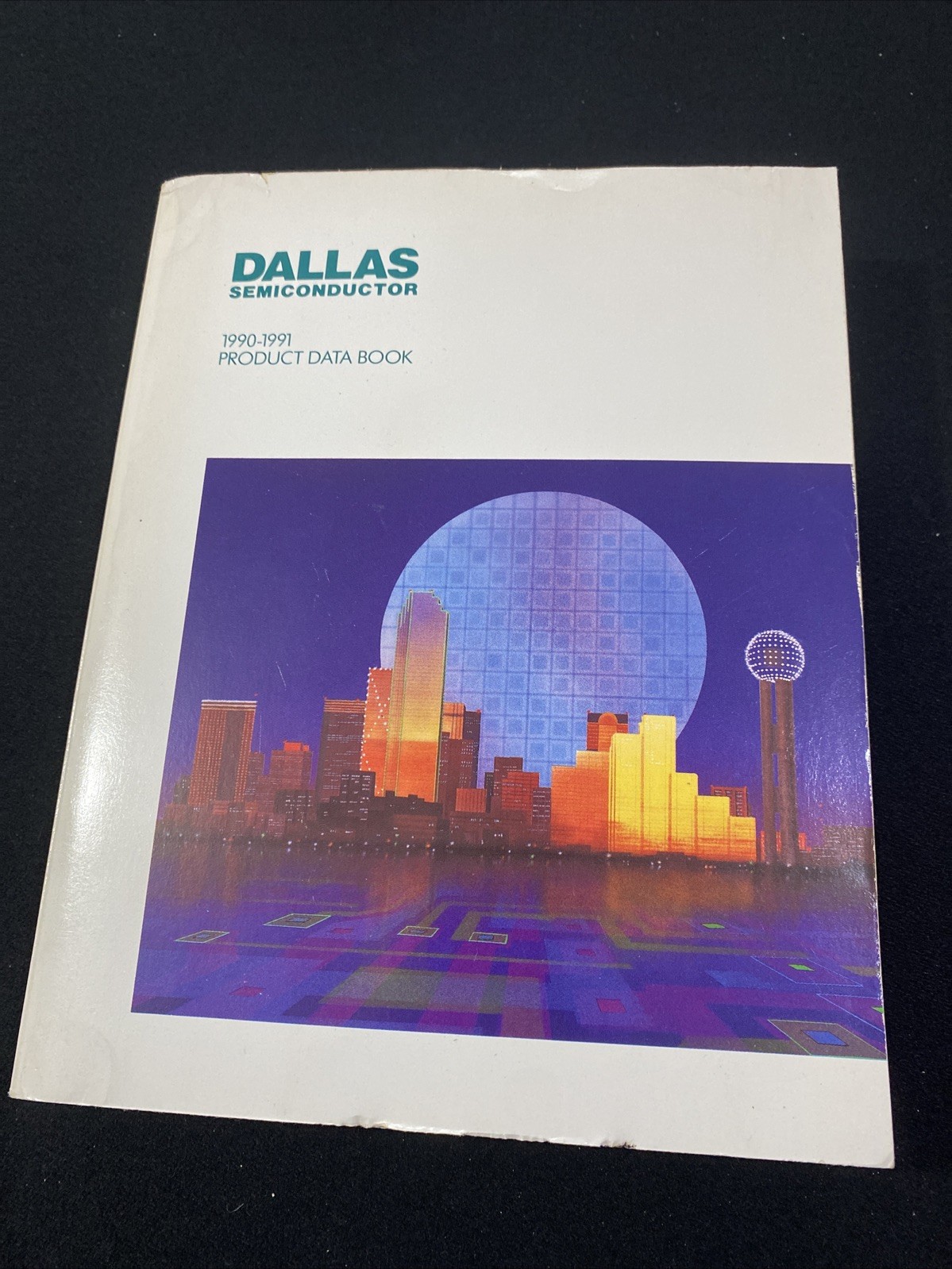 Vintage New DALLAS SEMICONDUCTOR, Product Data Book - 1990