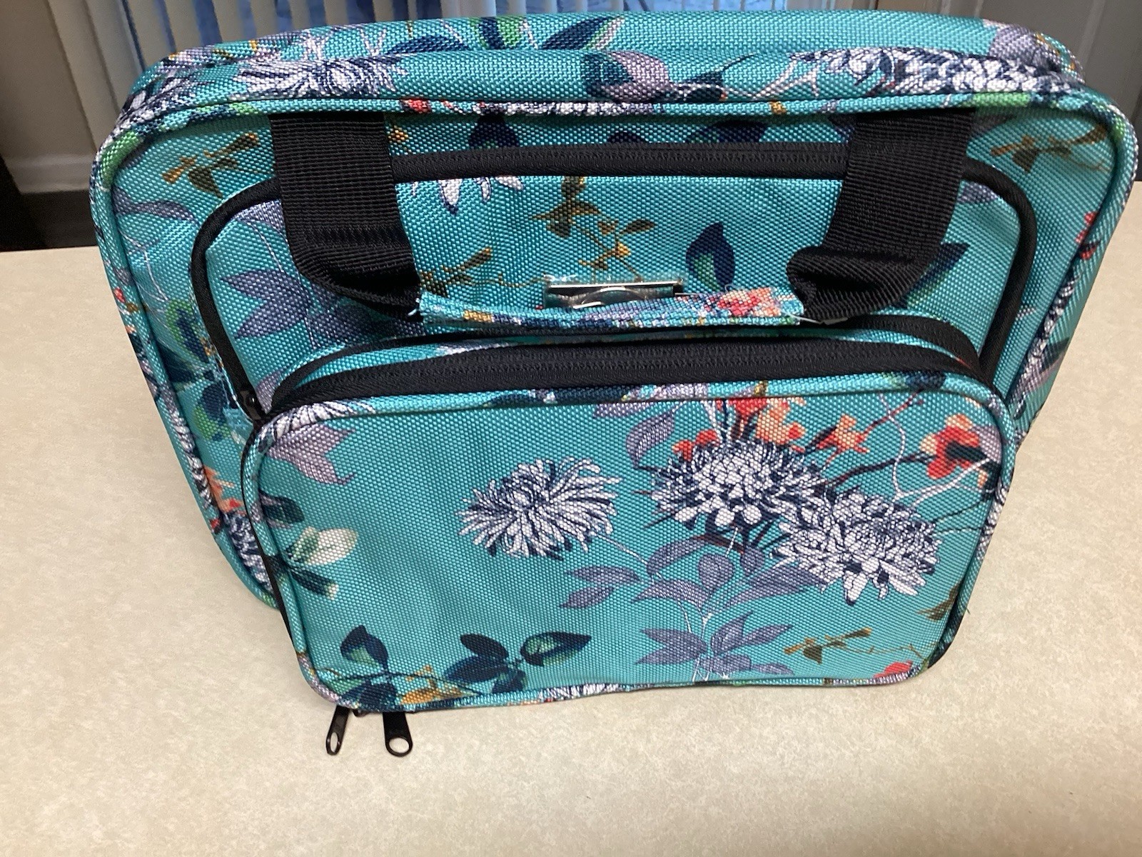 Bang & Carson Hanging Travel Toiletry Makeup Bag Organizer Pink Floral NWT