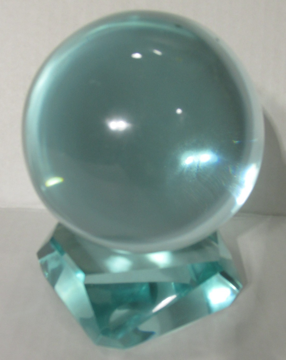 Crystal Ball Glass Sphere Meditation Healing Light Aqua Green On Beveled Stand